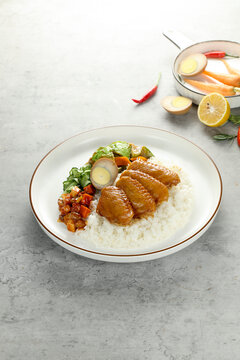 雞翅飯