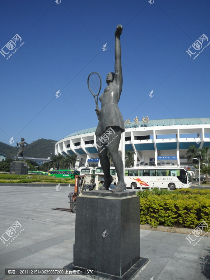 东方人体雕像,网球