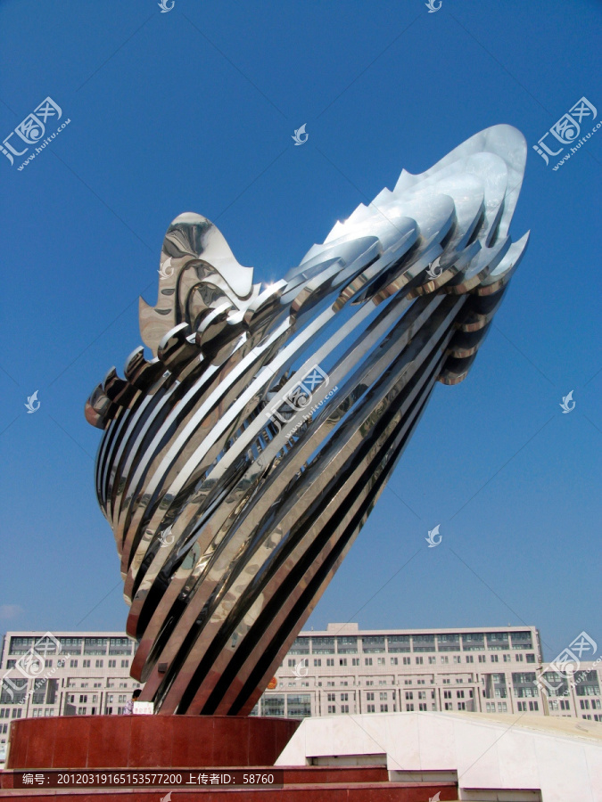 内蒙古赤峰市,标志性雕塑