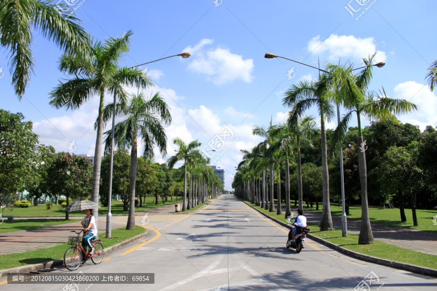 深圳大学