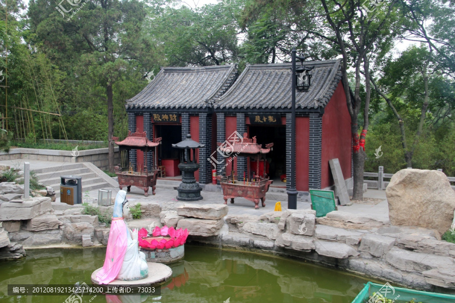 济南碧霞祠,,佛像