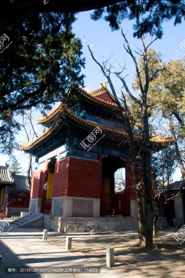 北京孔庙,御碑亭