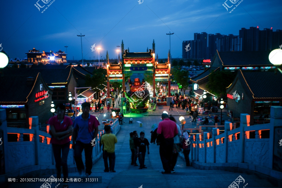 运河夜景