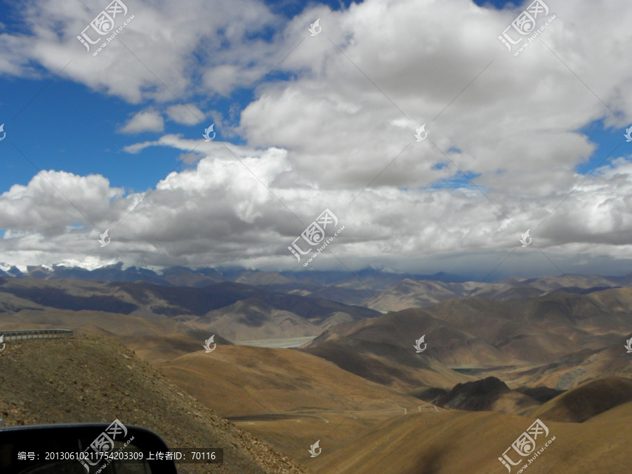西藏珠峰保护区久乌拉山