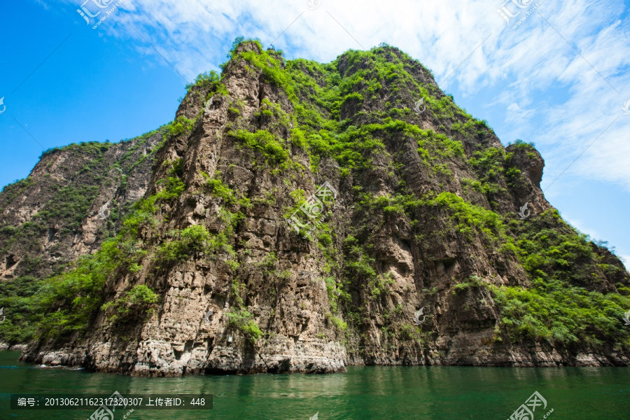 龙庆峡