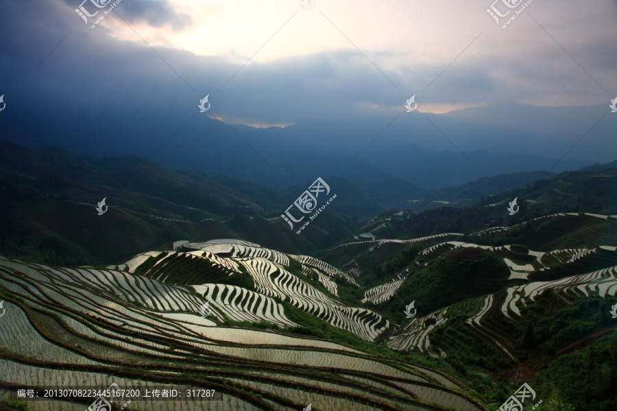 广西龙胜梯田风光