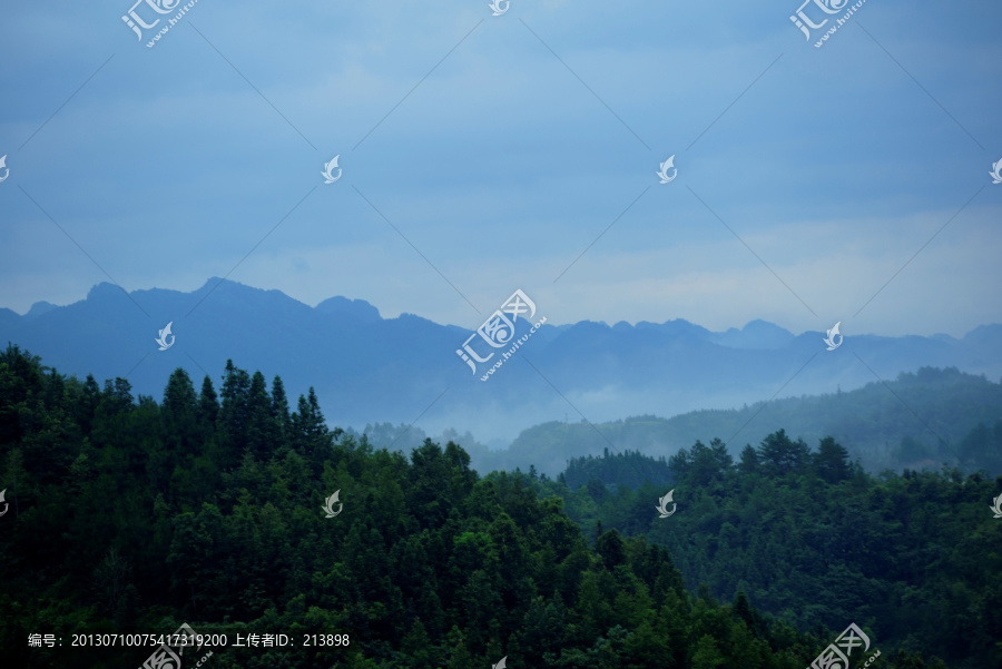 山峰