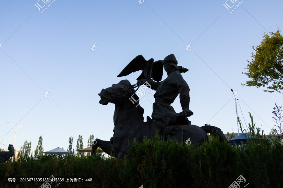 马背民族,雕塑