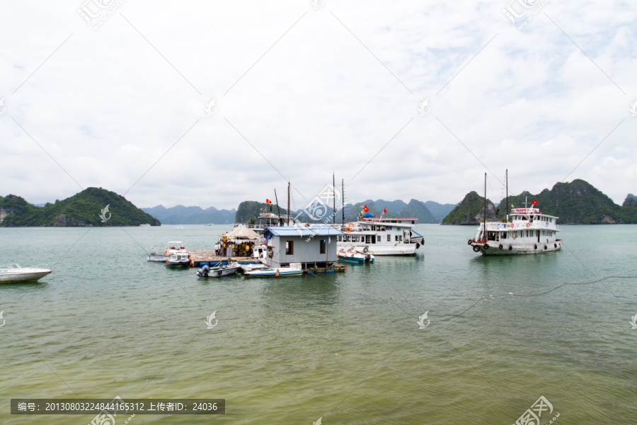 越南下龙湾,海上桂林,游船