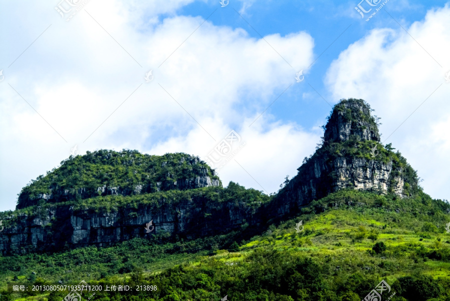 石頭山