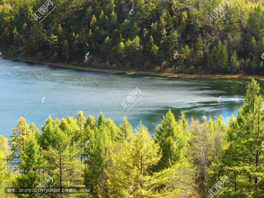 阿尔山,驼峰岭天池森林