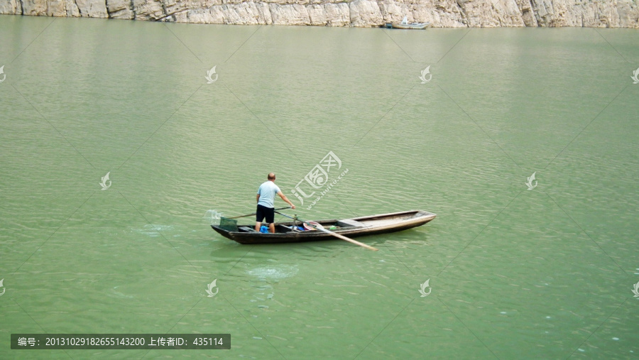 三峡人的水上生活