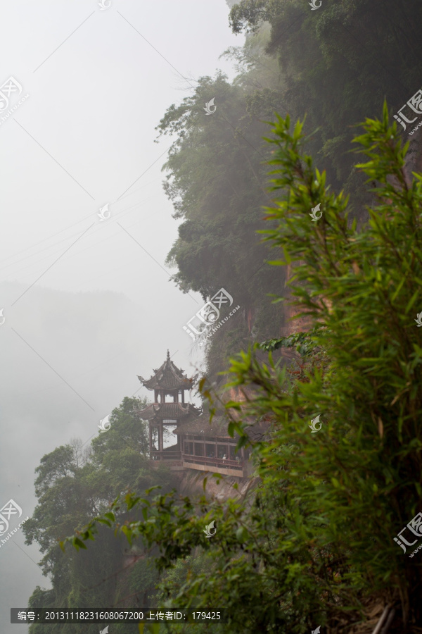 蜀南竹海仙寓洞