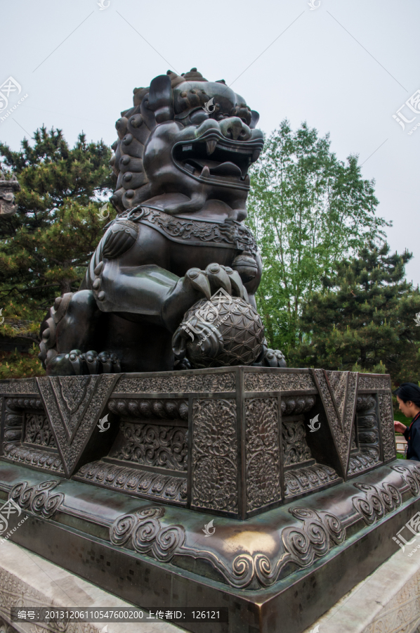 颐和园狮子雕塑