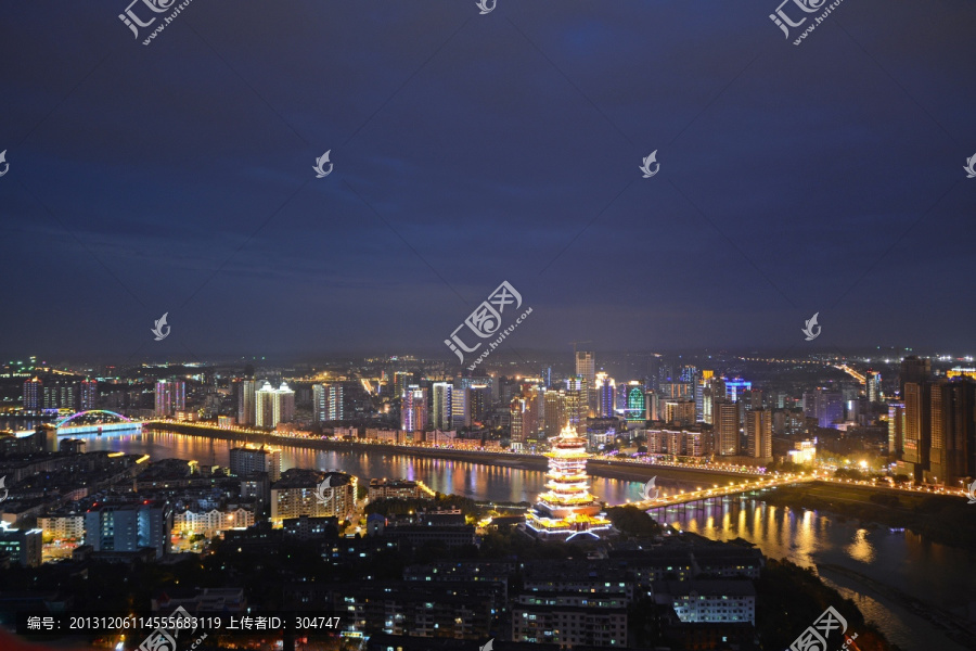 绵阳市越王楼广角夜景