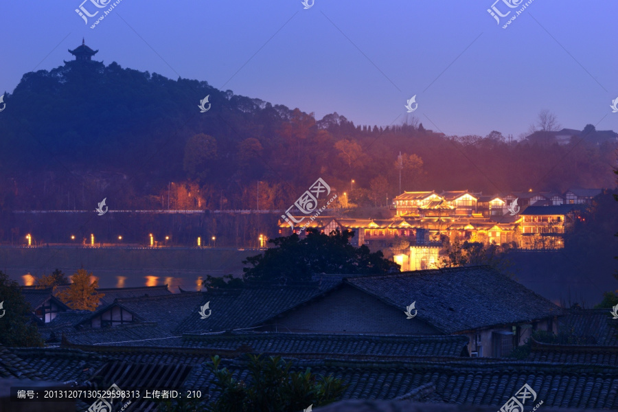 四川阆中古城夜景