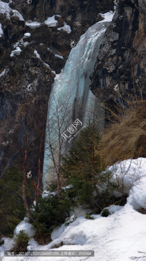 风雪天山,冰瀑