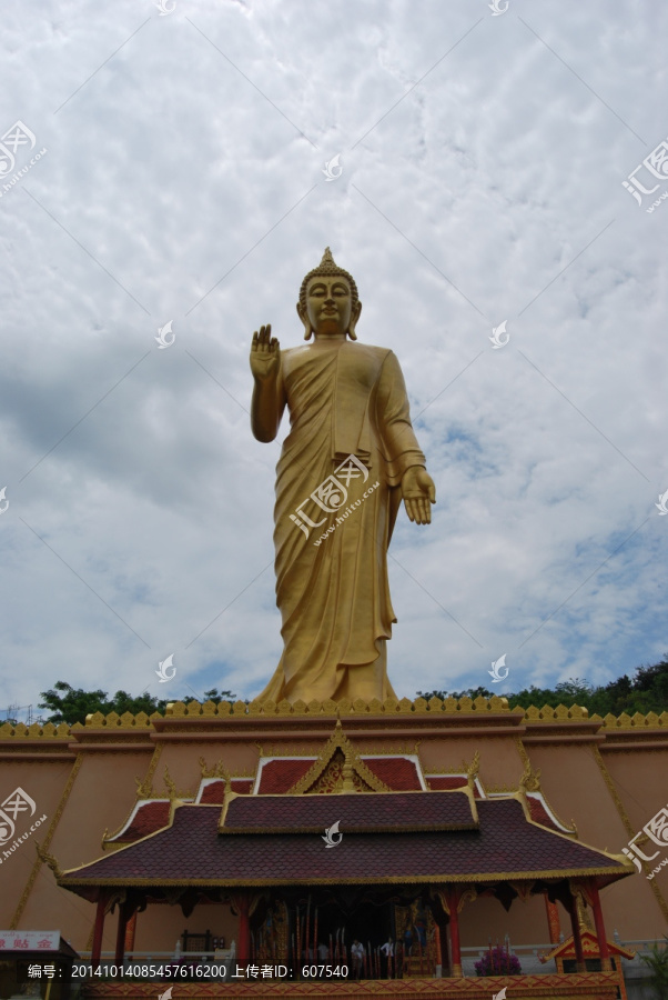 西雙版納大佛像