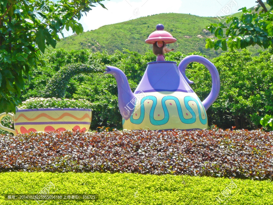 茶壶茶杯雕塑