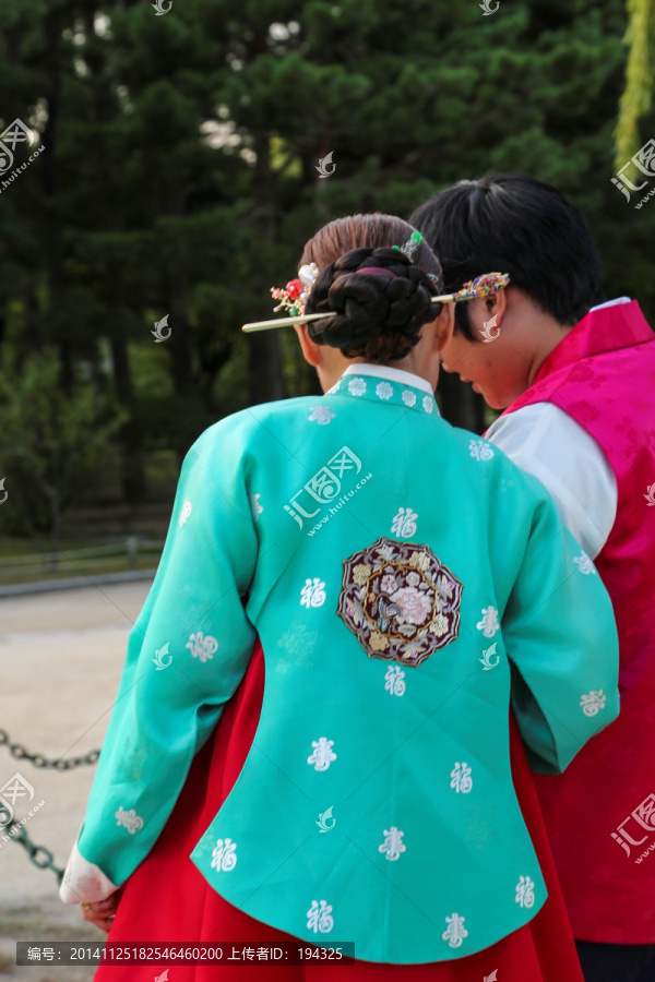 韩国民族服装