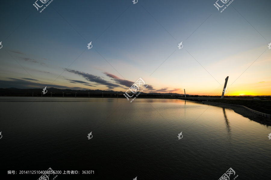 张家口明湖桥夜景