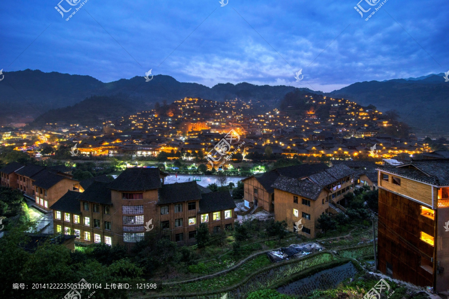 西江千户苗寨夜景