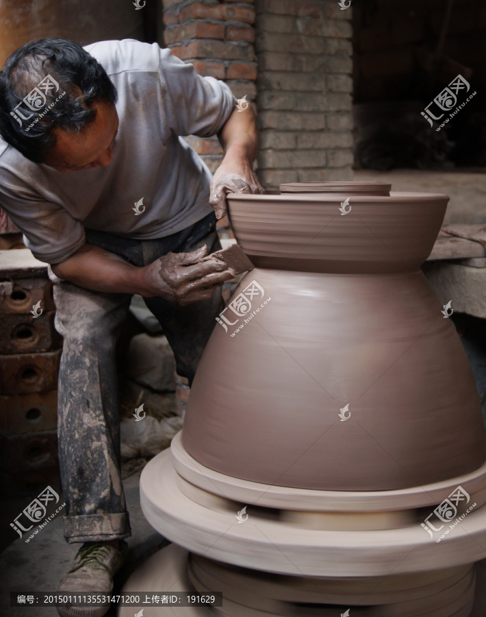 制作陶罐