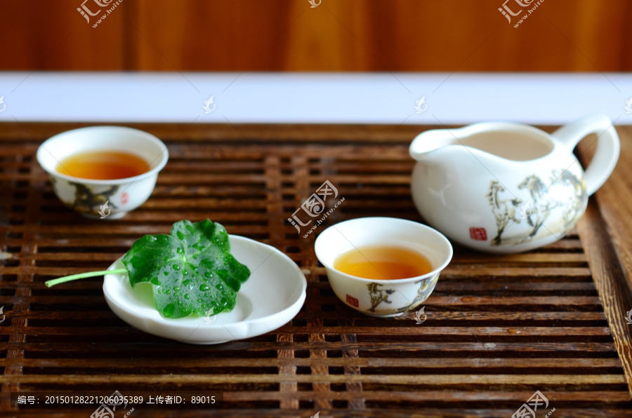 广西野生古树红茶