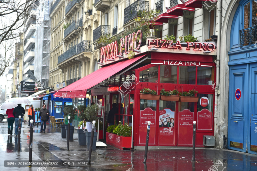 巴黎市区披萨餐厅
