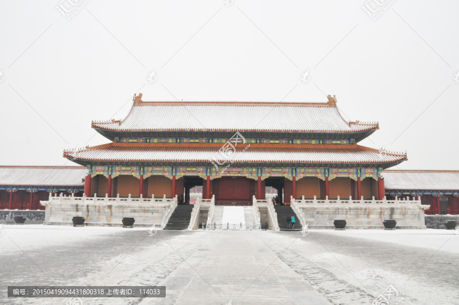 北京故宫太和殿雪景