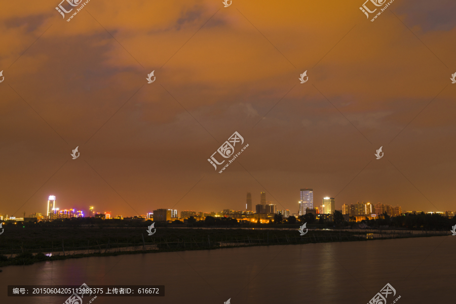 昆明滇池夜景