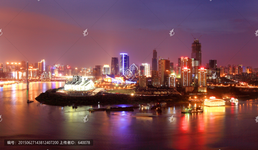 重庆江北嘴中央商务区夜景