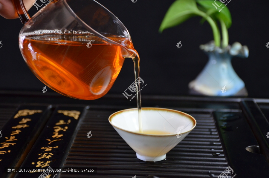 滇红茶