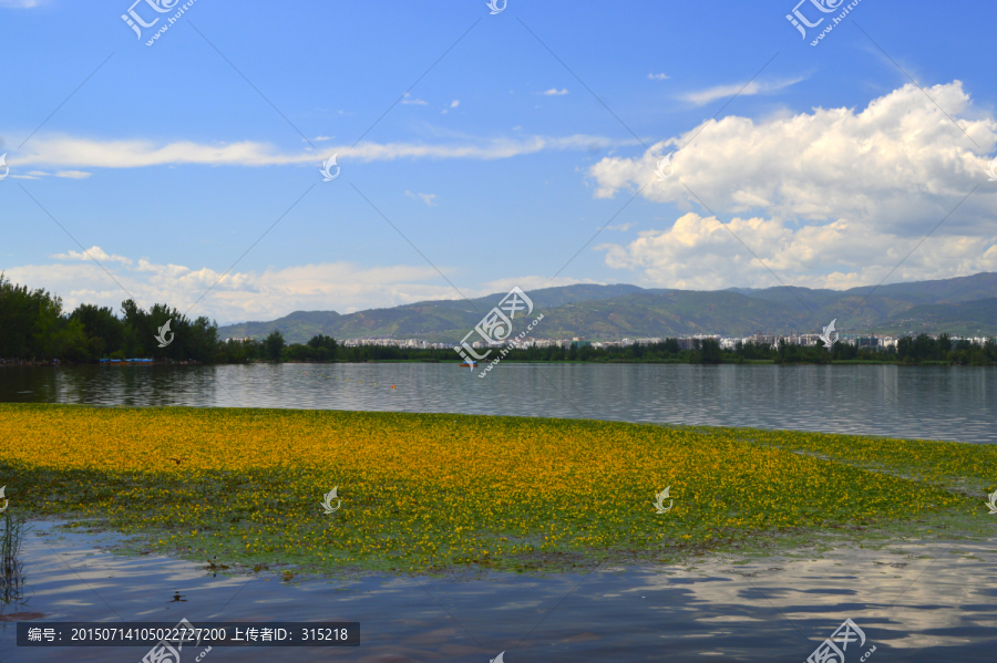 四川西昌邛海风光