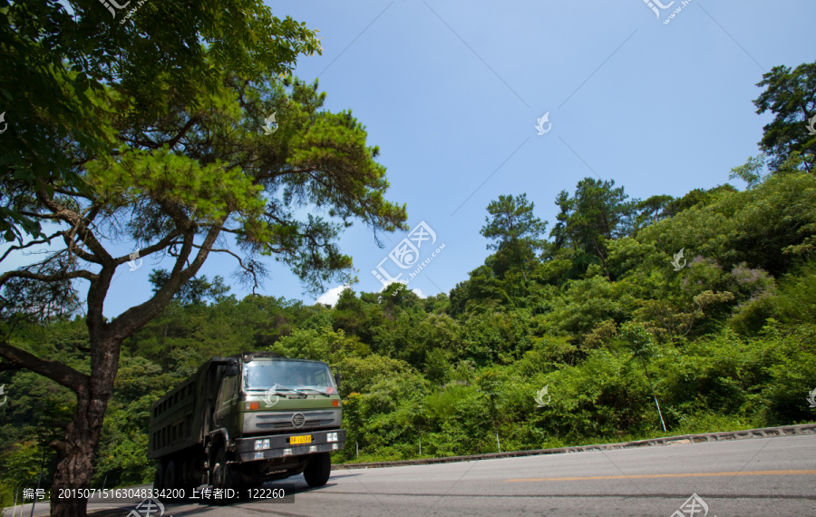 山区公路,货车