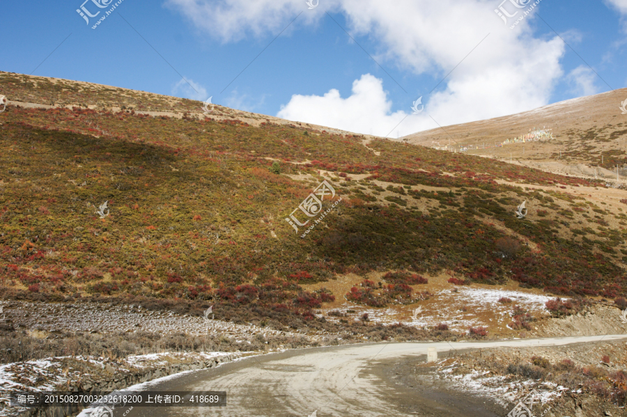 四川公路边的风景