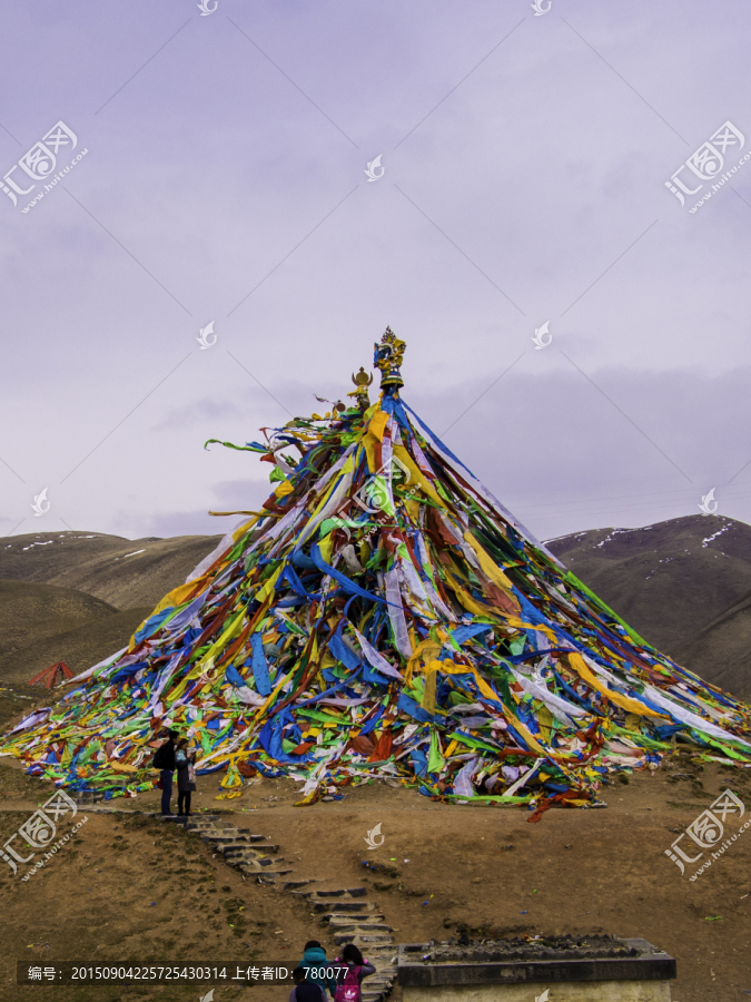 日月山经幡