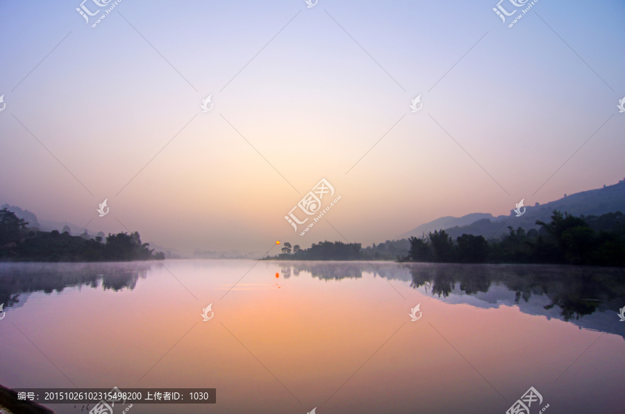 山水湖泊