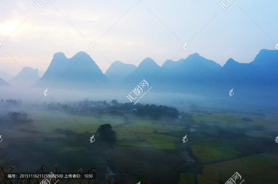 雾景,有噪点