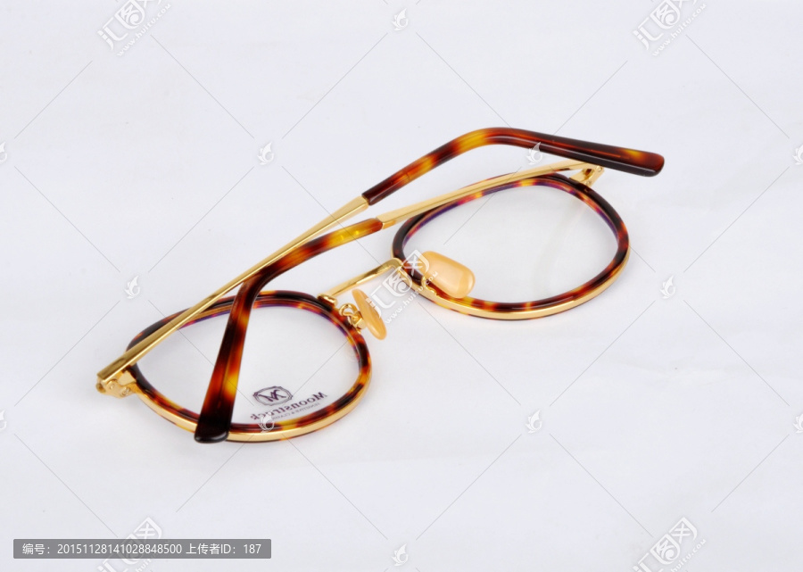 金色豹纹眼镜