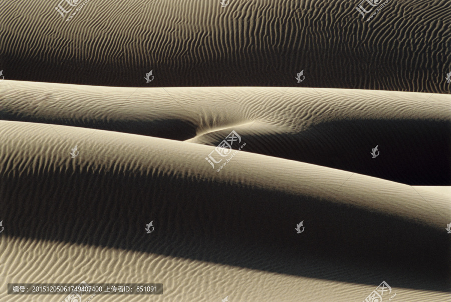 海风吹拂的沙丘