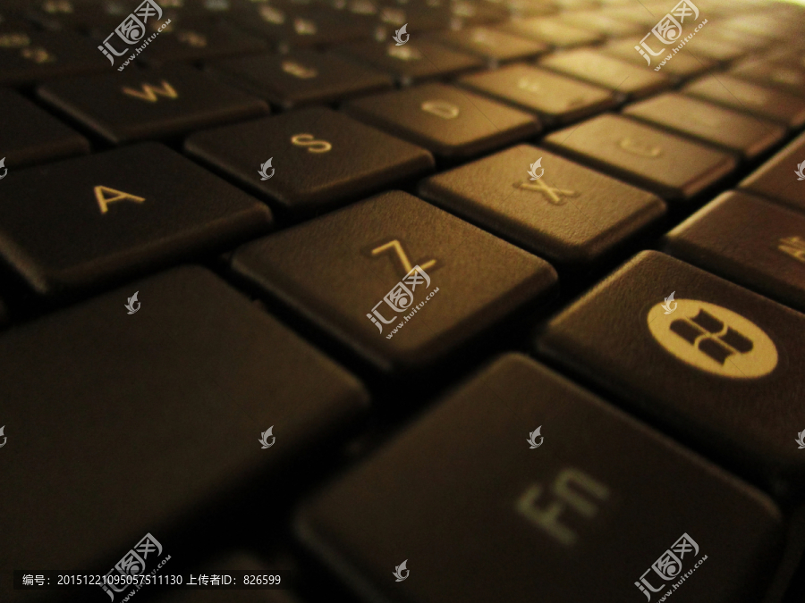 电脑键盘ASZX四键特写
