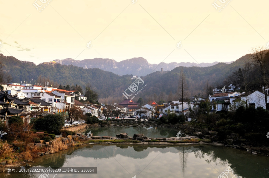 九华山风光,九华街景区