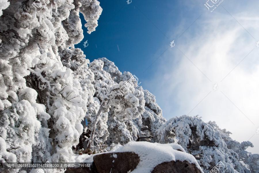 雪山