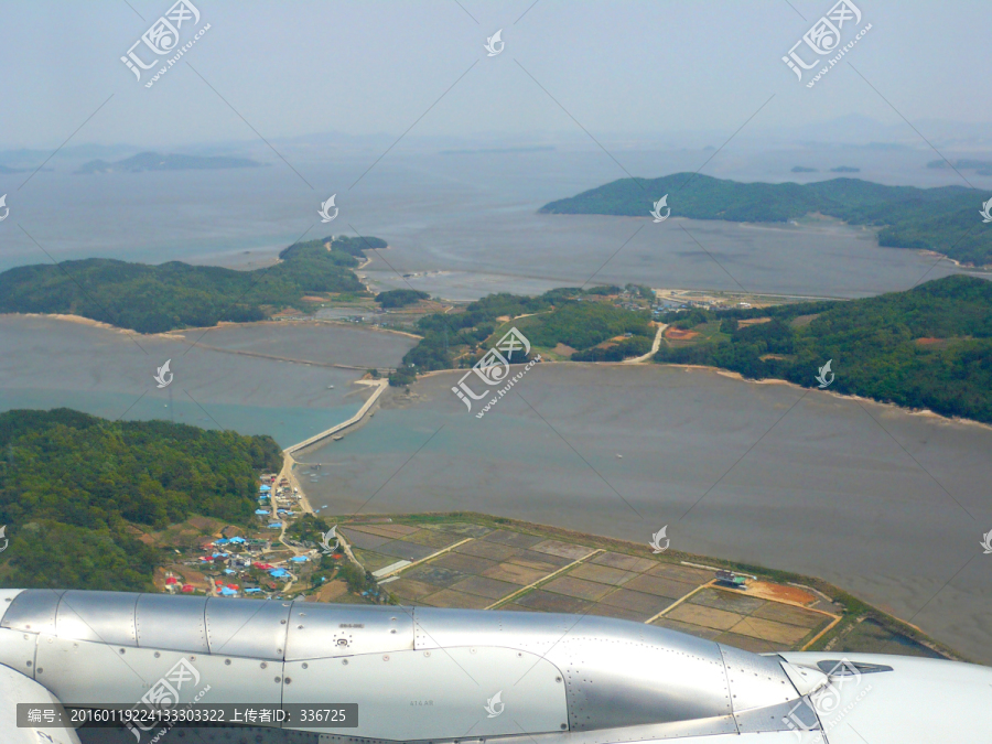 飞临韩国仁川海岸