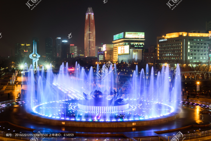 济南泉城广场音乐喷泉夜景