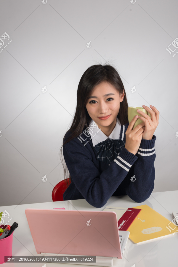 女学生