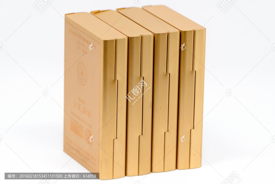 金色包装盒