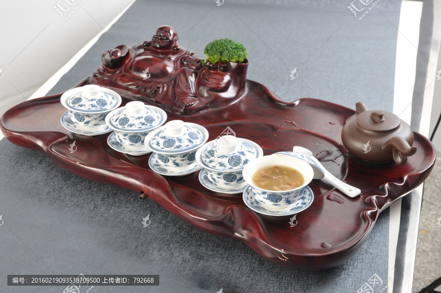 養(yǎng)生全驢煲