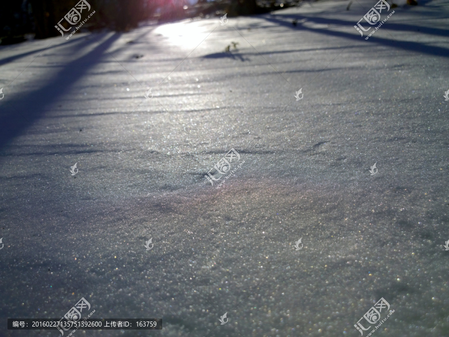 晶莹的雪